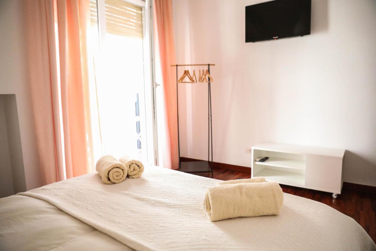 Aura Home Rent Of Rooms With Shared Kitchen Bari Exterior foto